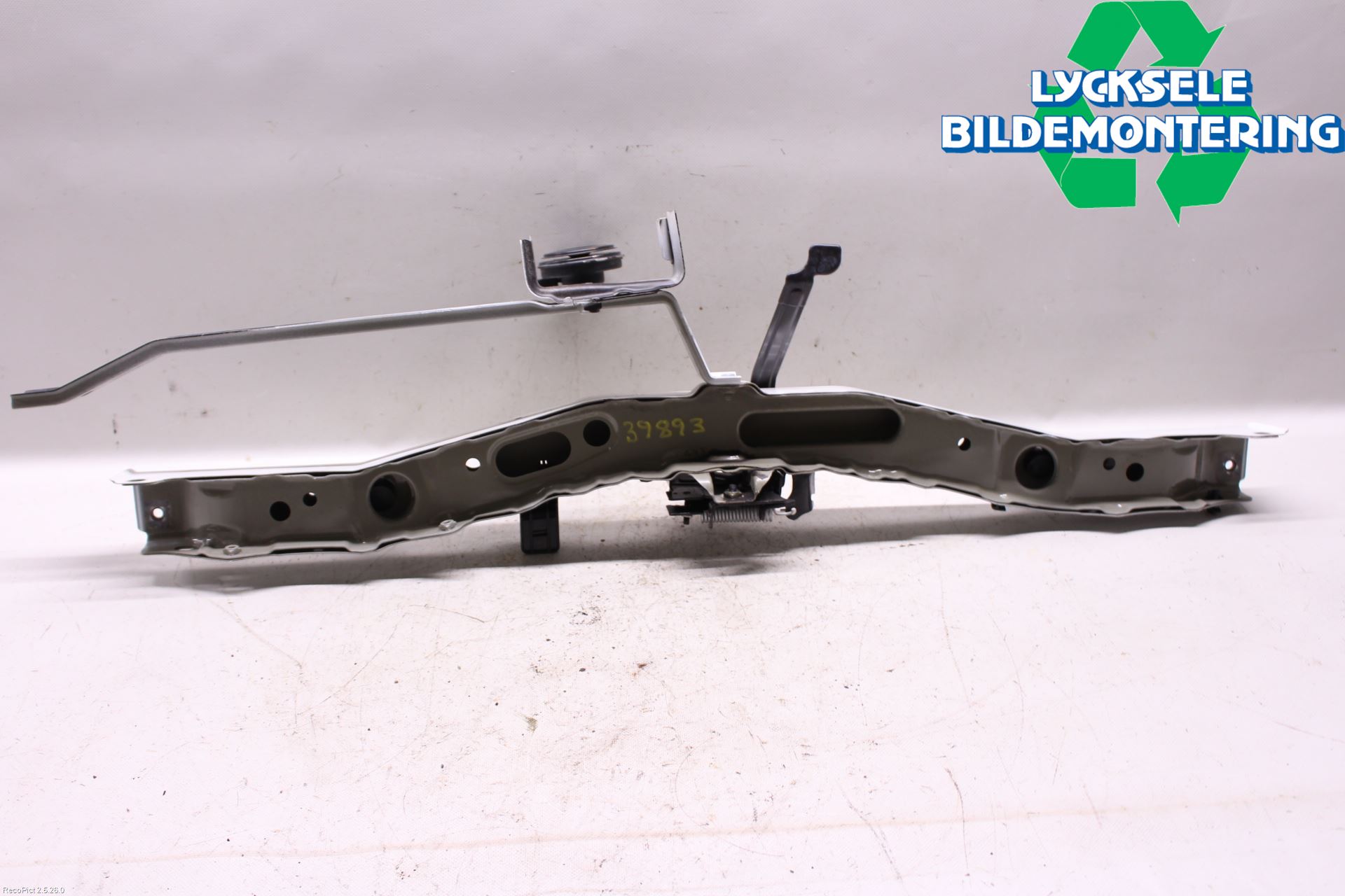 Toyota AURIS 13-19 Frontplåt