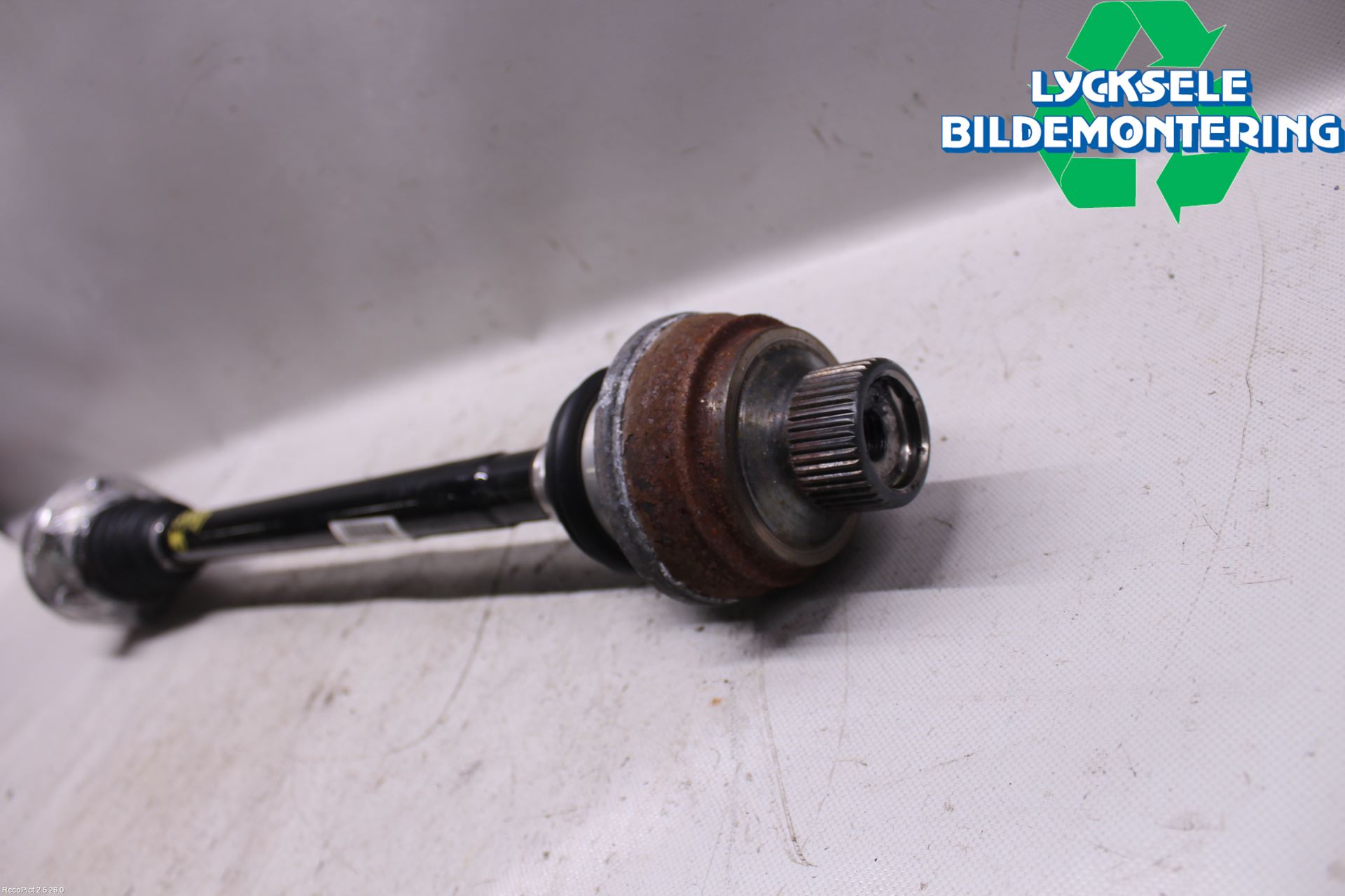 Audi A6/S6 4G 11-18 Drivaxel Bak Höger