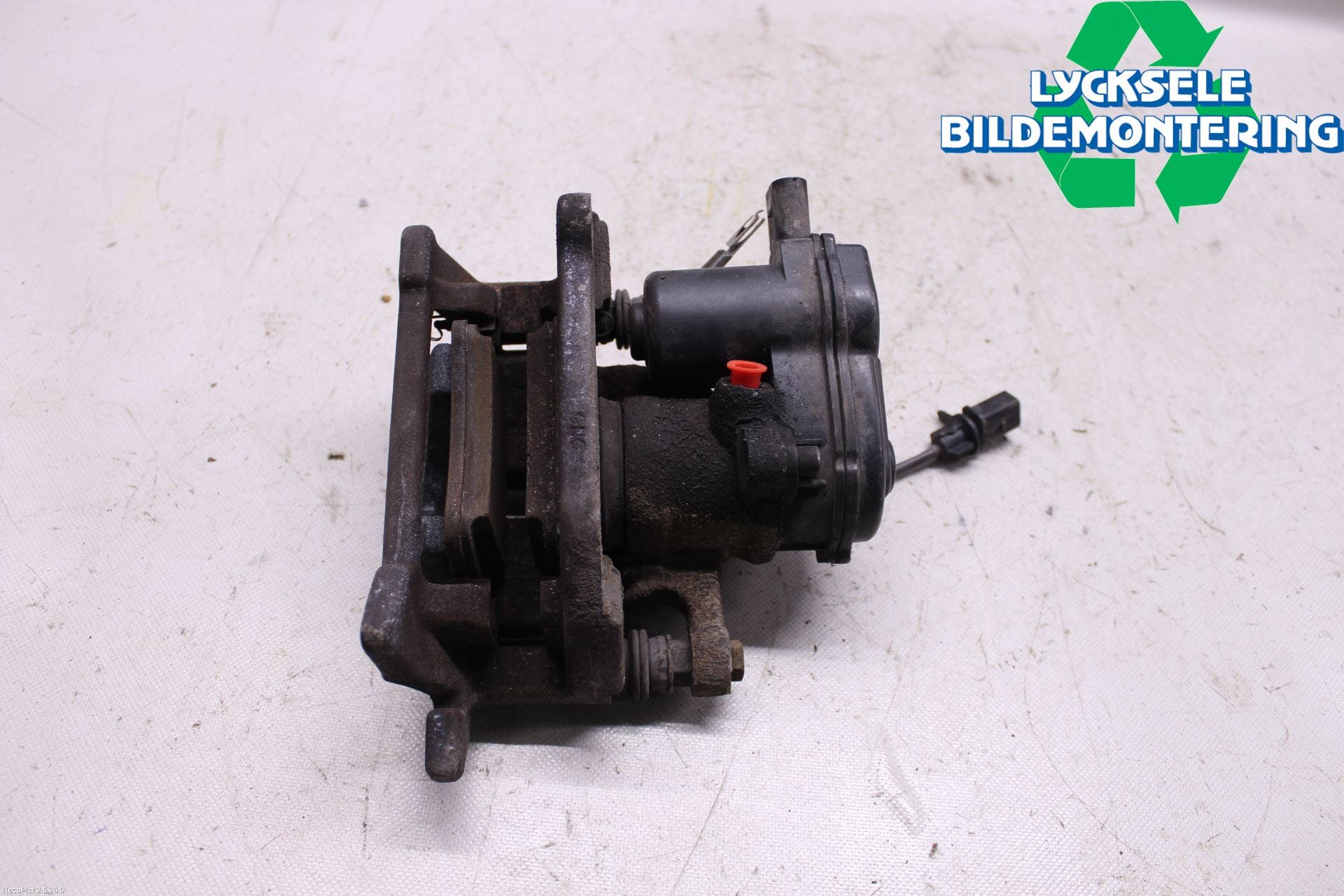 Audi A6/S6 4G 11-18 Bromsok Bak Höger