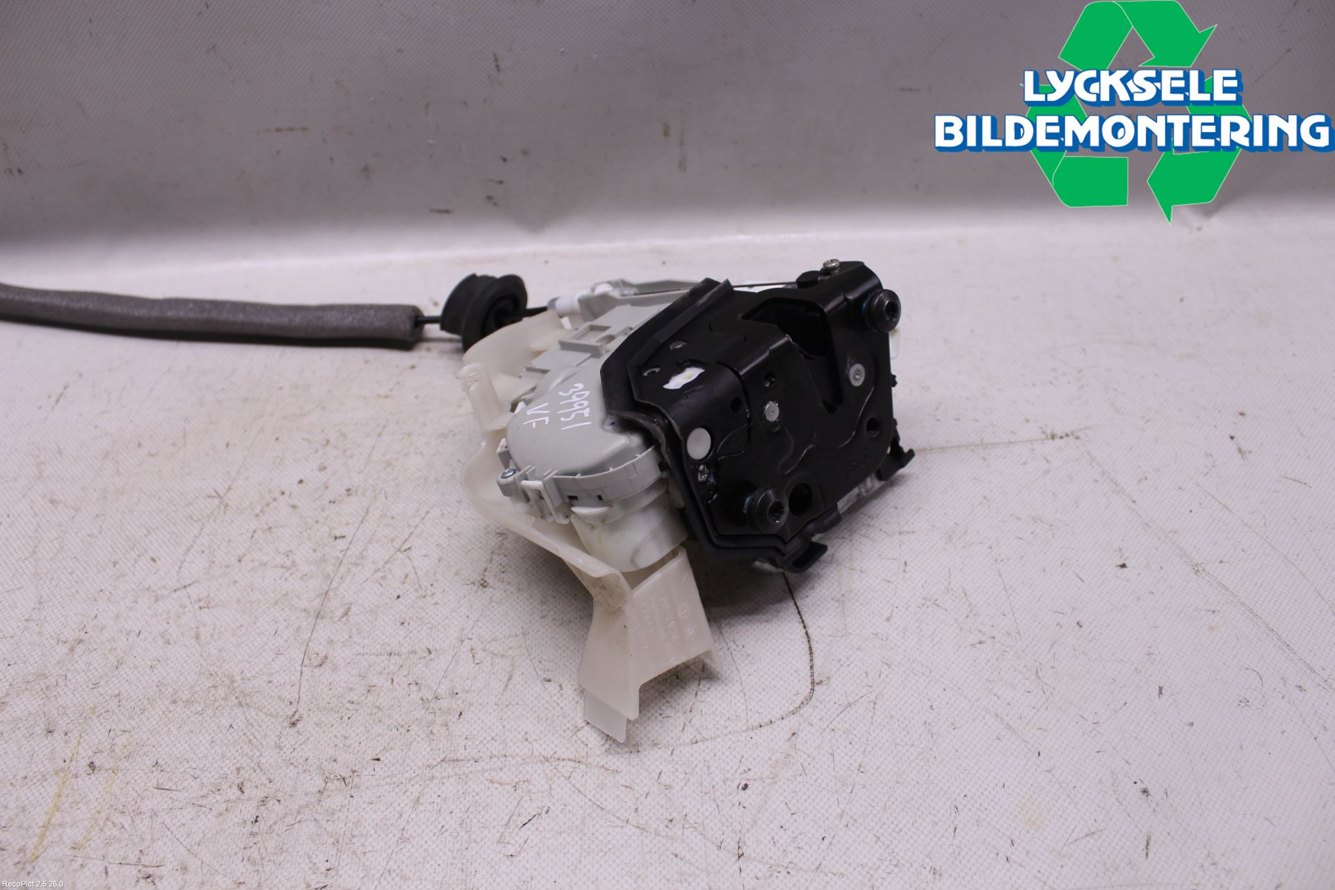 Audi A6/S6 4G 11-18 Låskista-Dörrlås