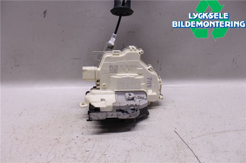 Audi A6/S6 4G 11-18 Låskista-Dörrlås