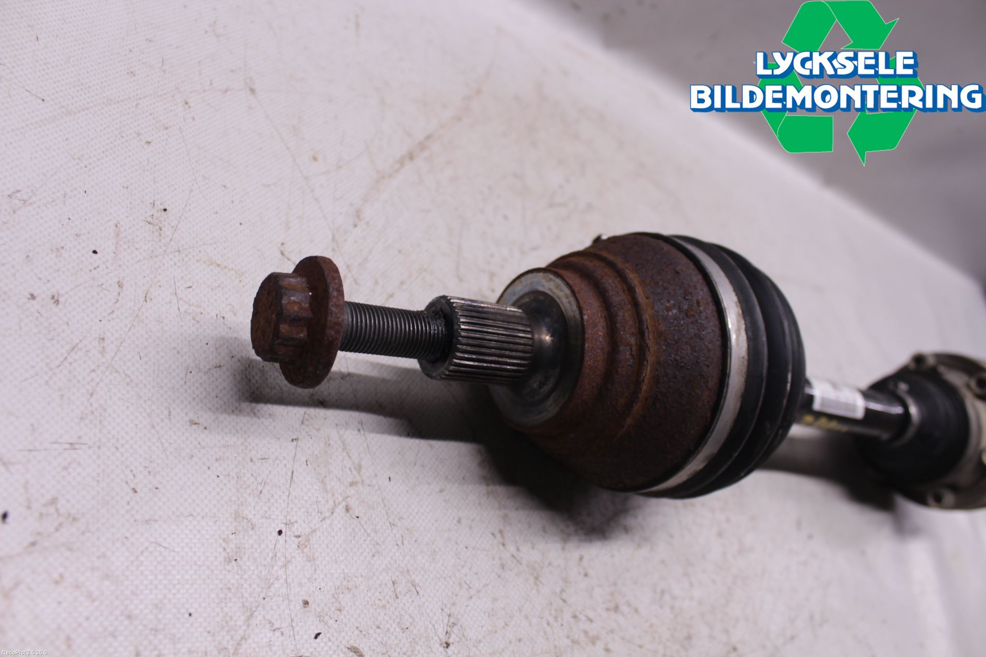 Skoda OCTAVIA (5E) 13-20 Drivaxel Fram Vänster