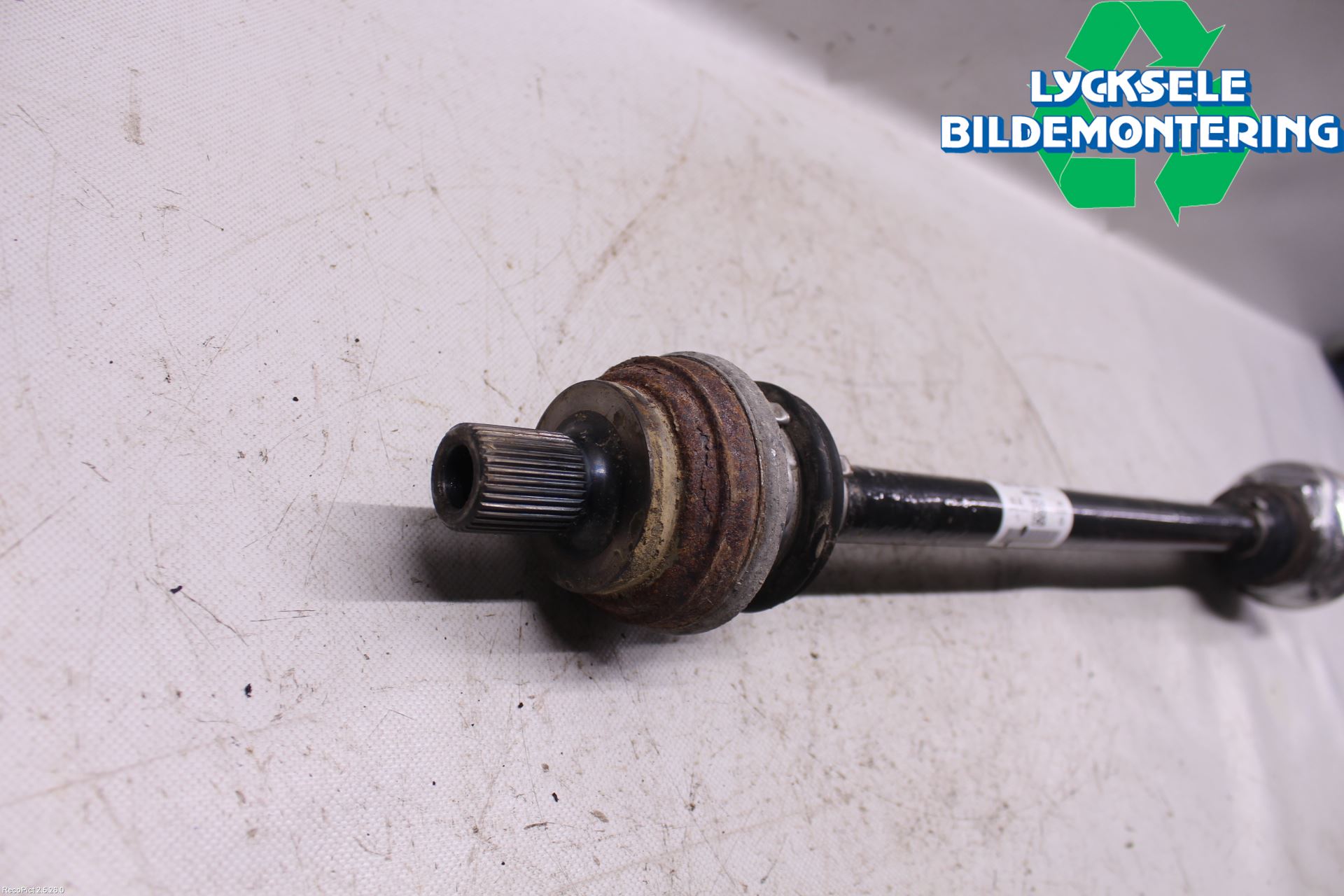 Skoda OCTAVIA (5E) 13-20 Drivaxel Bak Höger