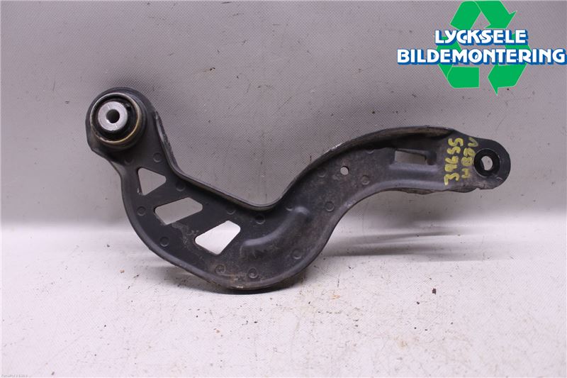 Mercedes-Benz MB CLA-KLASS (C117/X117) 13-19 Bärarm Bak Övre Höger
