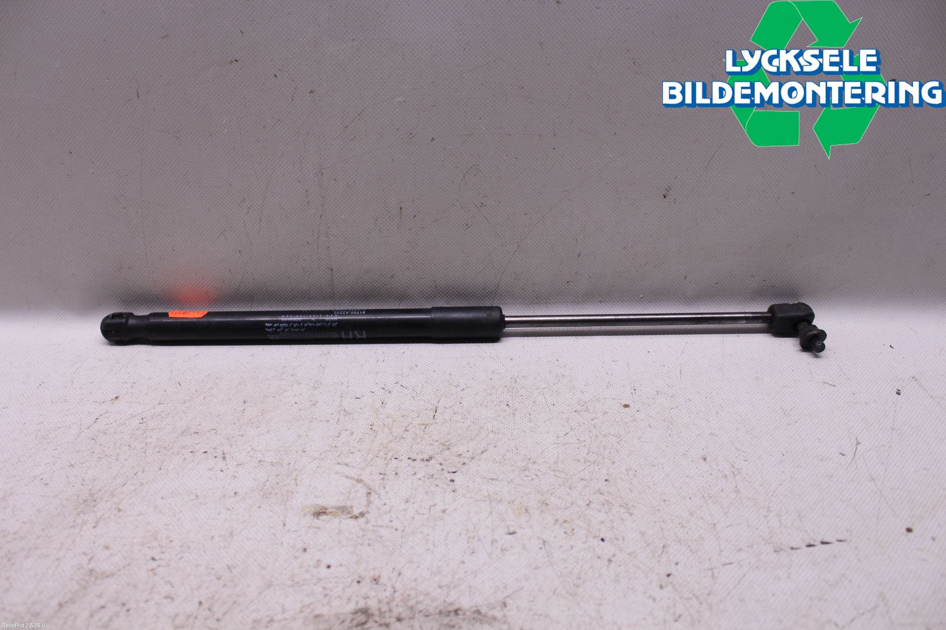 Kia CEED 12-18 Gasfjäder Baklucka