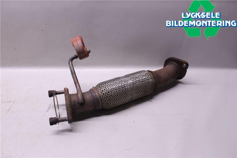 Kia CEED 12-18 Avgasrör Främre-Mitt-Bak