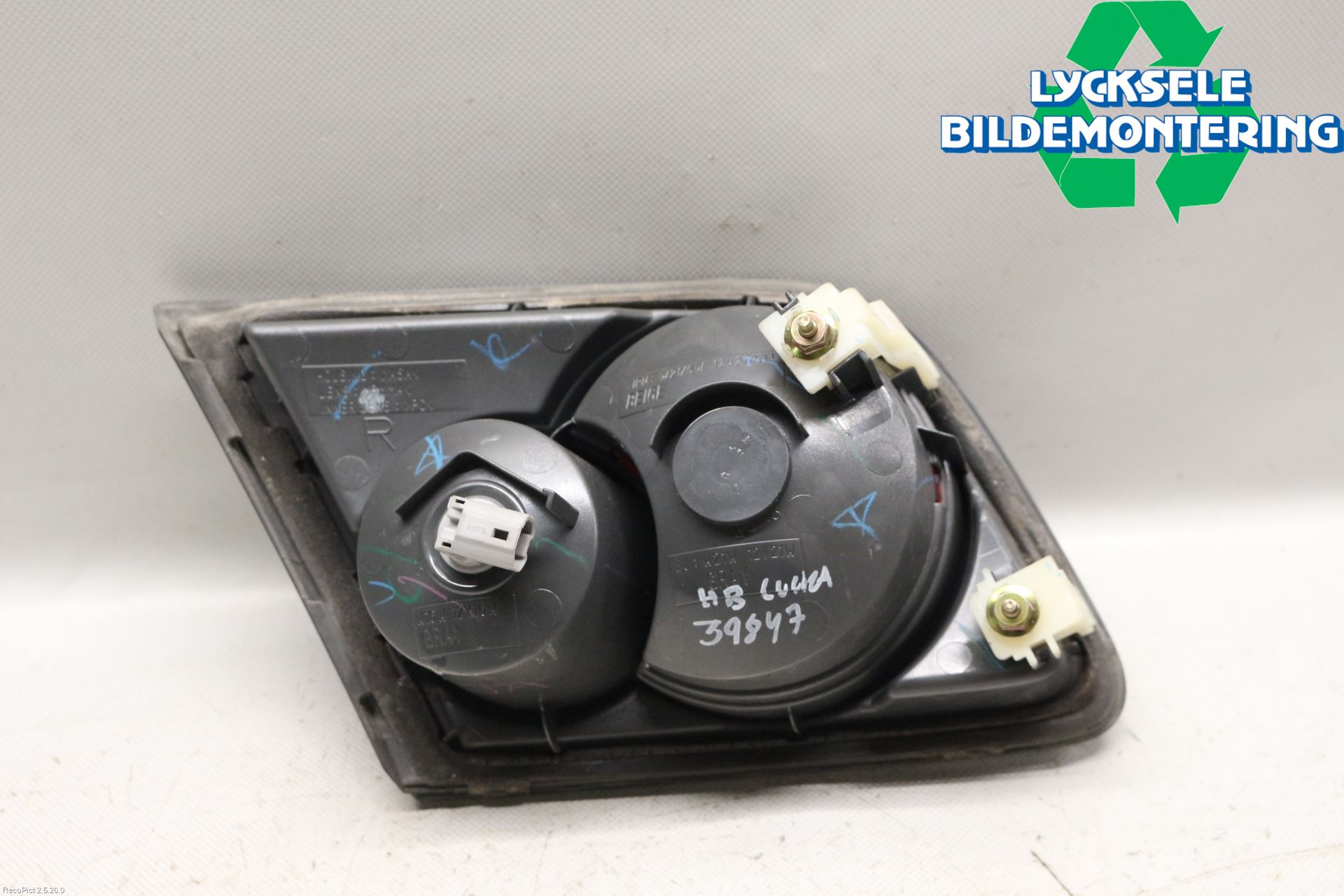 Mazda 6 02-08 Bakljus Lucka Hö