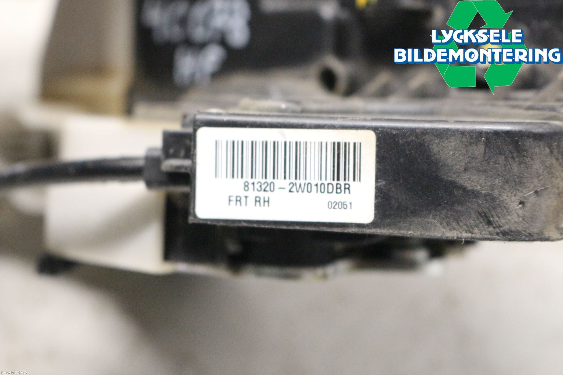 Hyundai SANTA FE 13-18 Låskista-Dörrlås