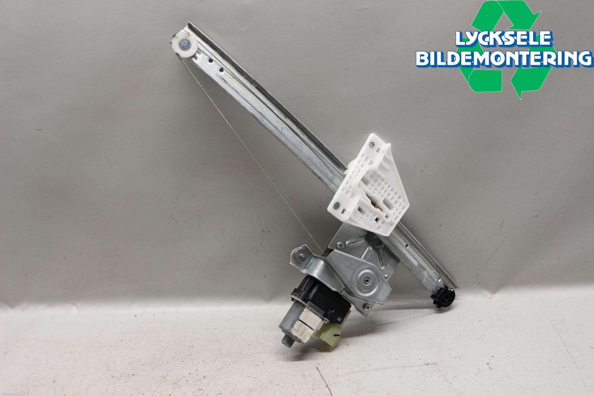 Ford KUGA 17-19 Fönsterhiss El Kompl