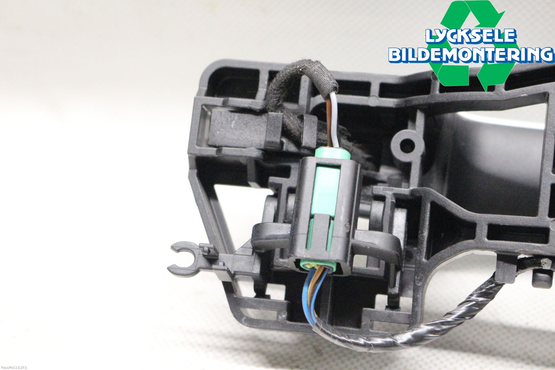 Ford KUGA 17-19 Dörrhandtag Yttre Hö