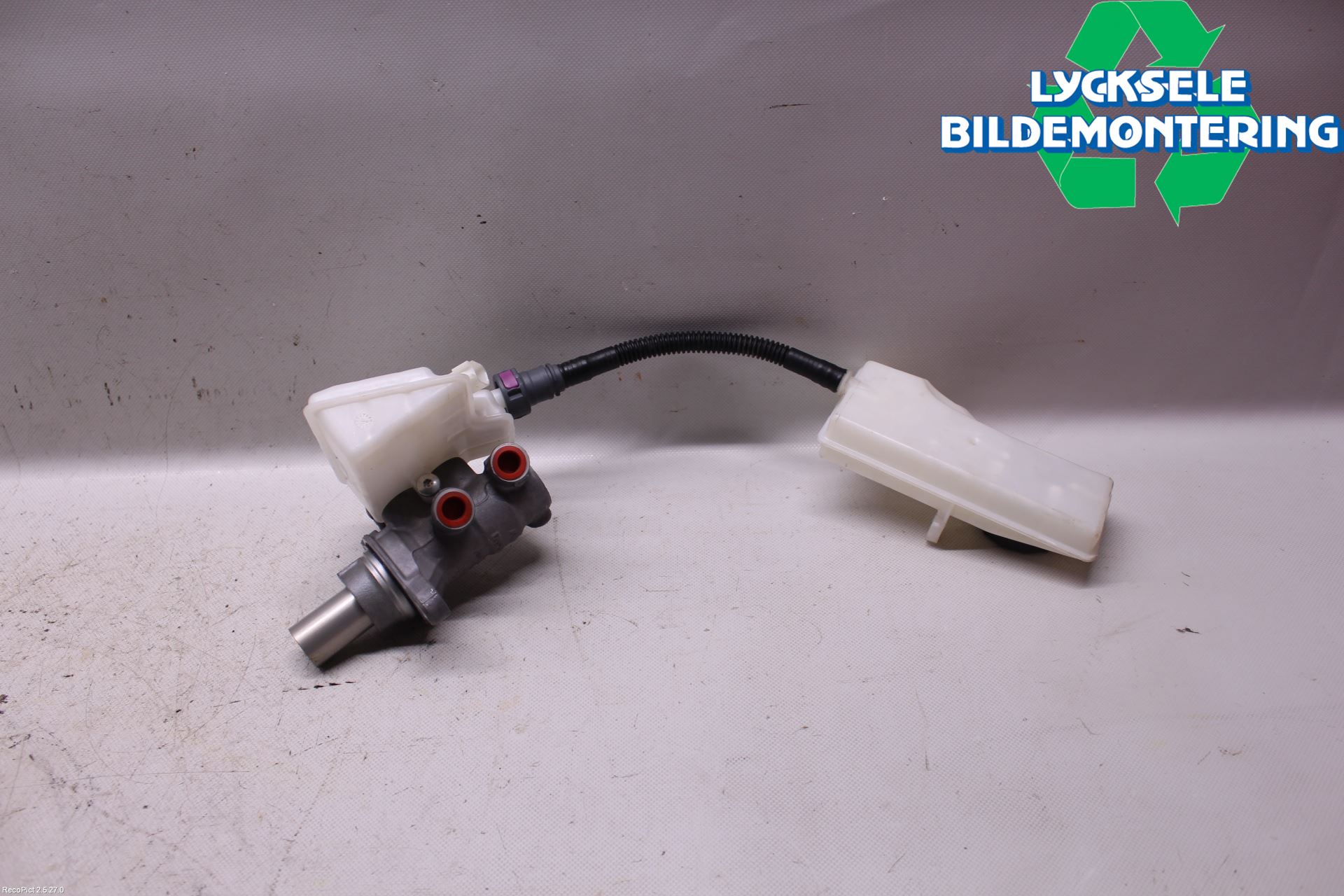 Ford KUGA 17-19 Broms Huvudcylinder