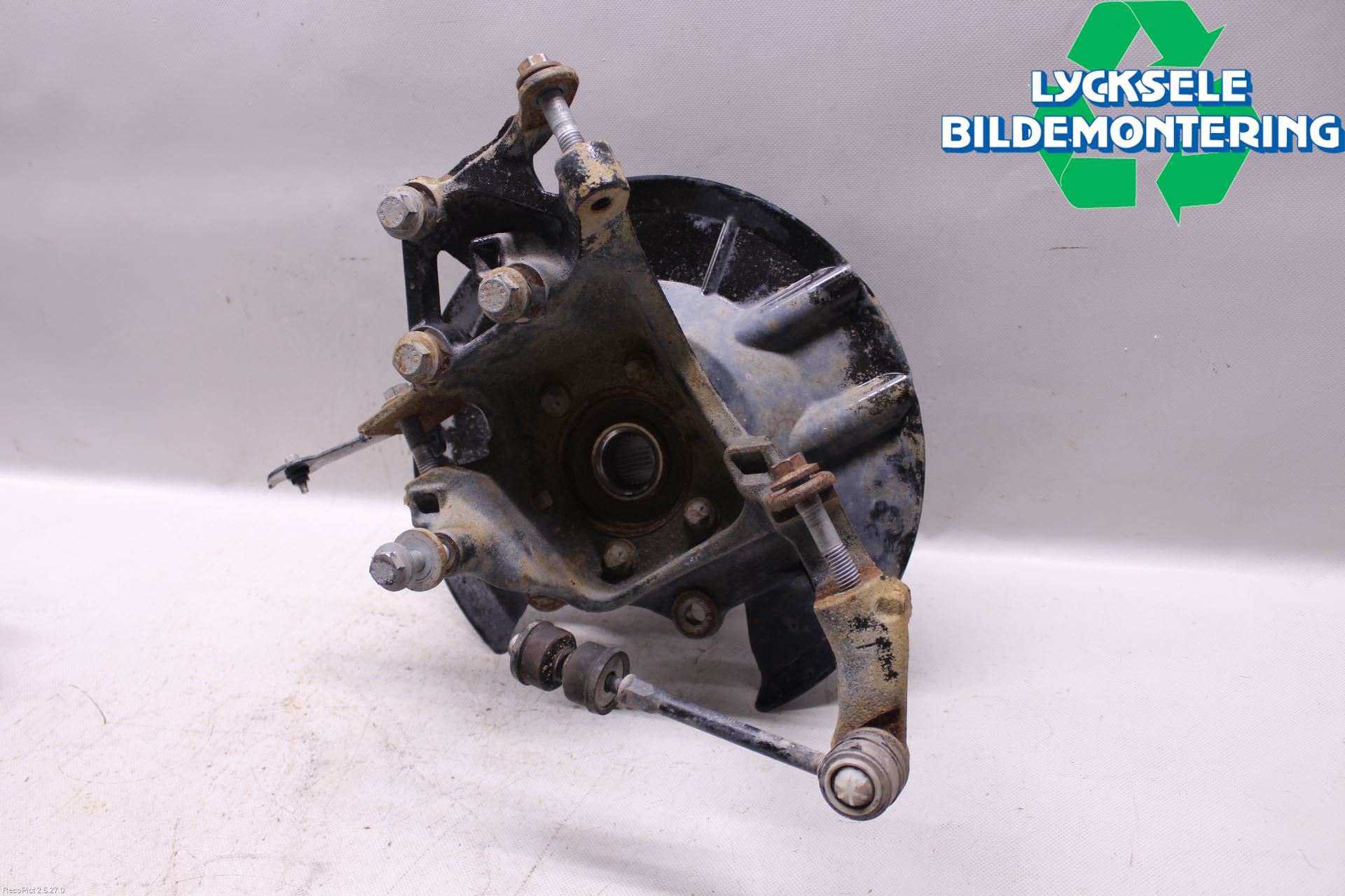 Ford KUGA 17-19 Hjullagerhus Bak Vä