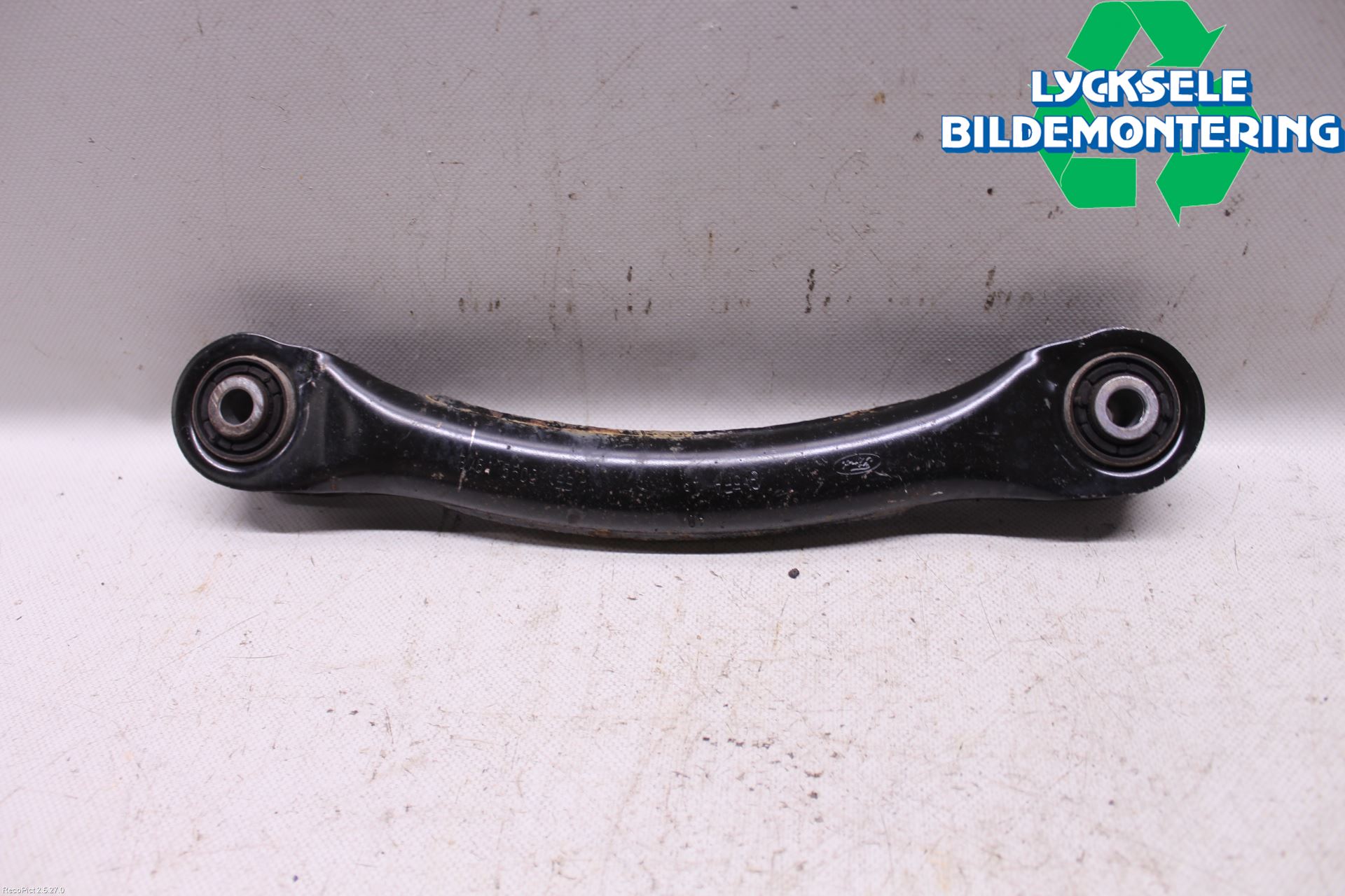 Ford KUGA 17-19 Bärarm Bak Övre Höger