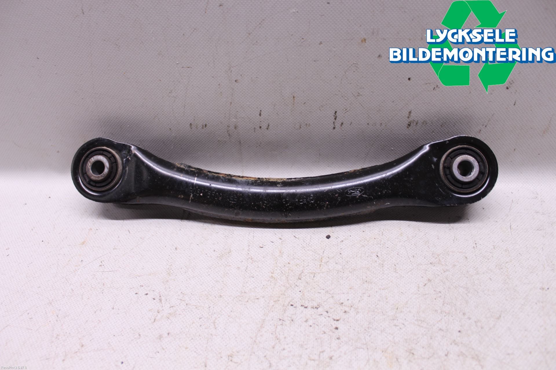 Ford KUGA 17-19 Bärarm Bak Övre Höger