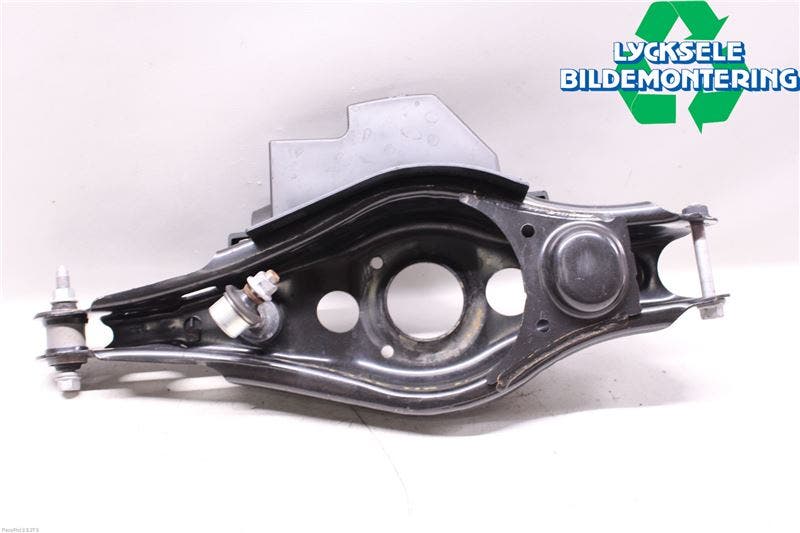 Toyota RAV4 13-18 Bärarm Bak Höger