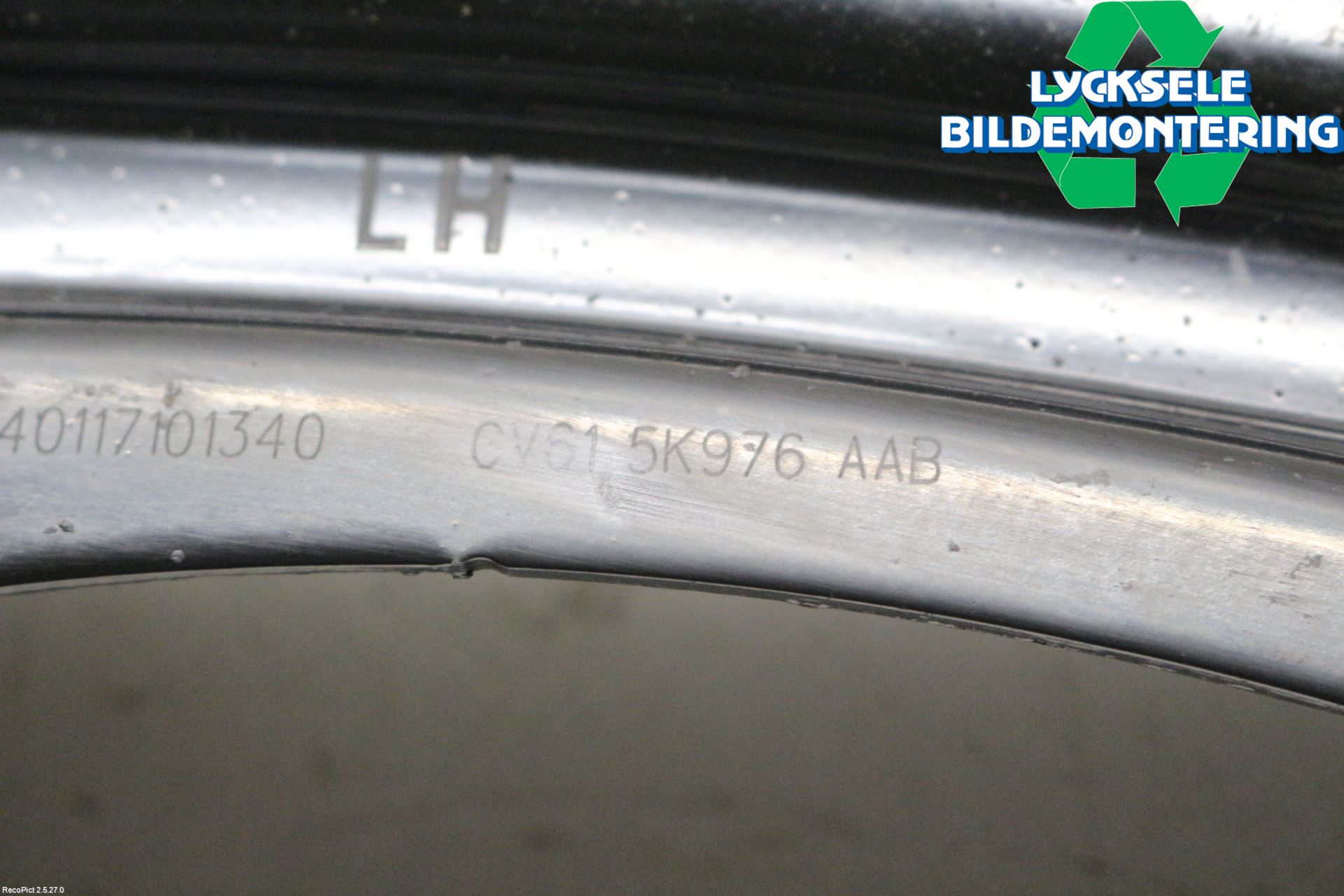 Ford KUGA 17-19 Bärarm Bak Vänster