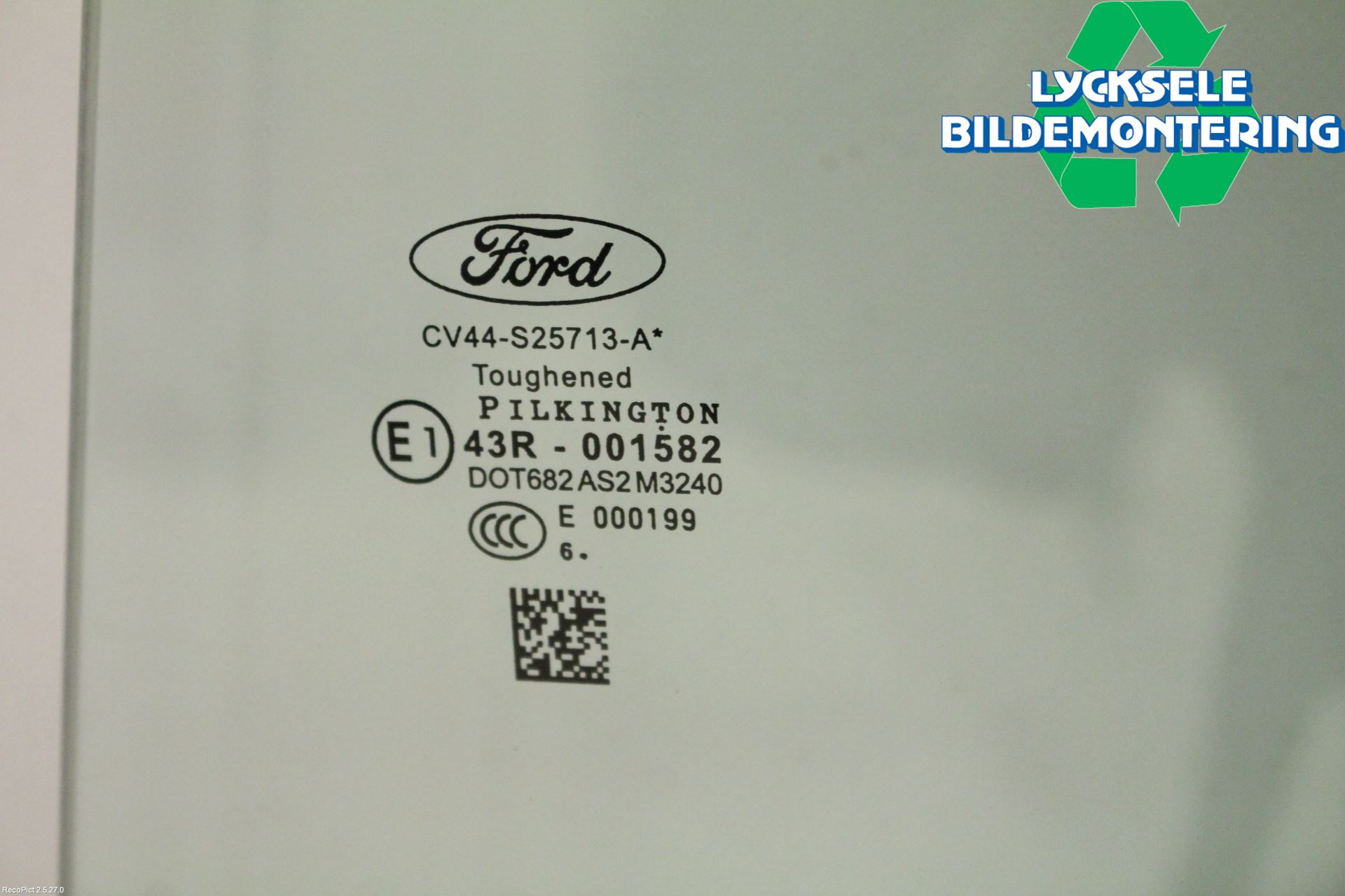 Ford KUGA 17-19 Dörruta Bak Vänster