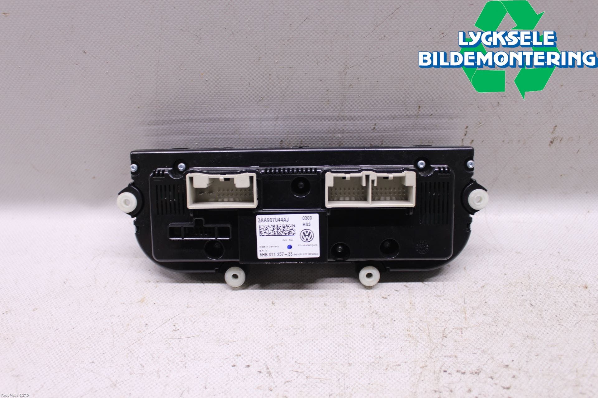 Volkswagen VW PASSAT 15-19 Ac Styrenhet Ac Manöveren