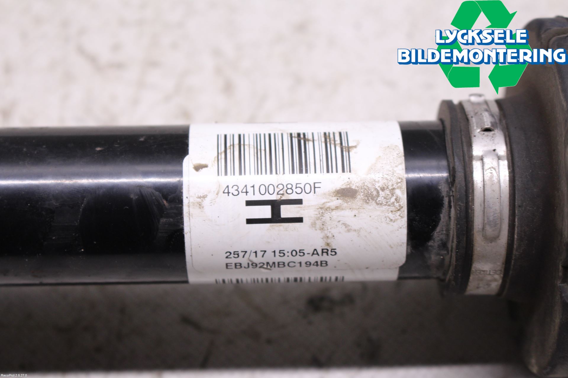 Toyota AURIS 13-19 Drivaxel Fram Höger