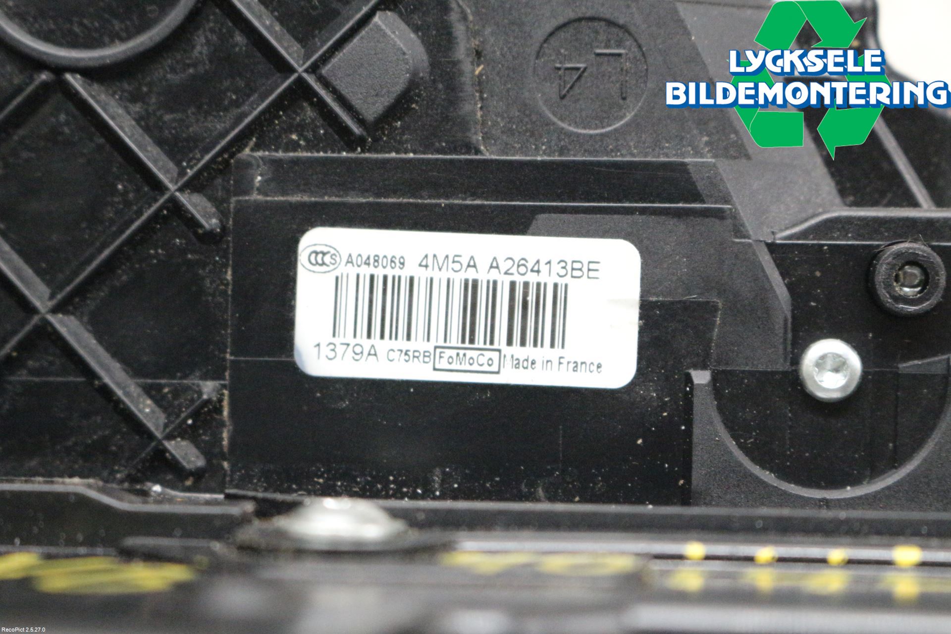 Ford FOCUS 08-11 Låskista-Dörrlås