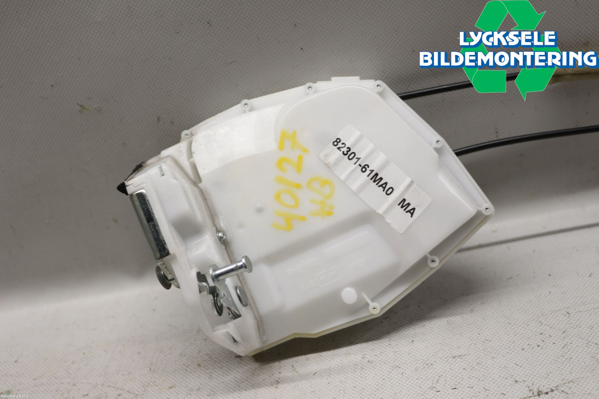 Suzuki SX4 S-CROSS 14-21 Låskista-Dörrlås