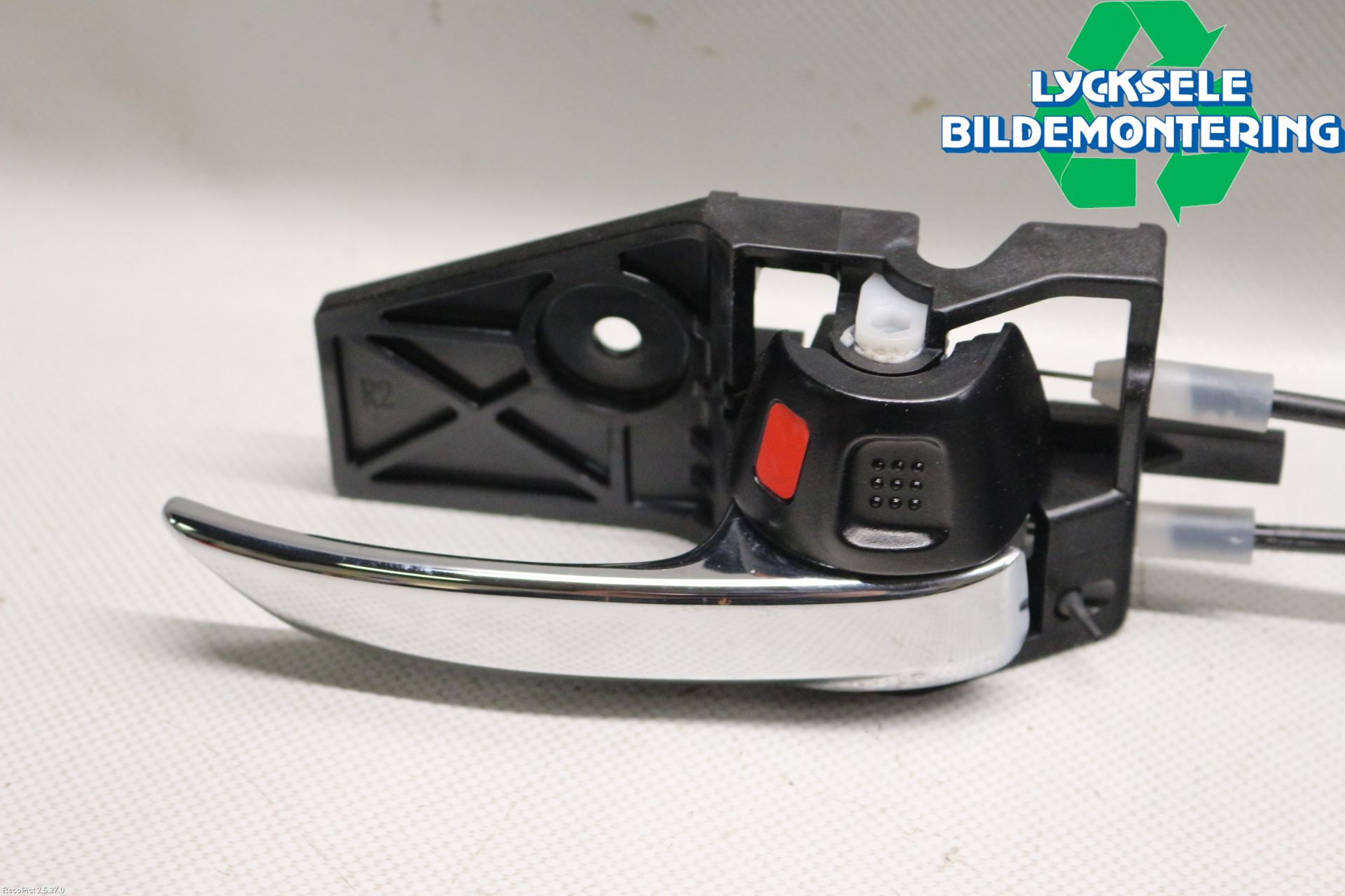 Suzuki SX4 S-CROSS 14-21 Låskista-Dörrlås