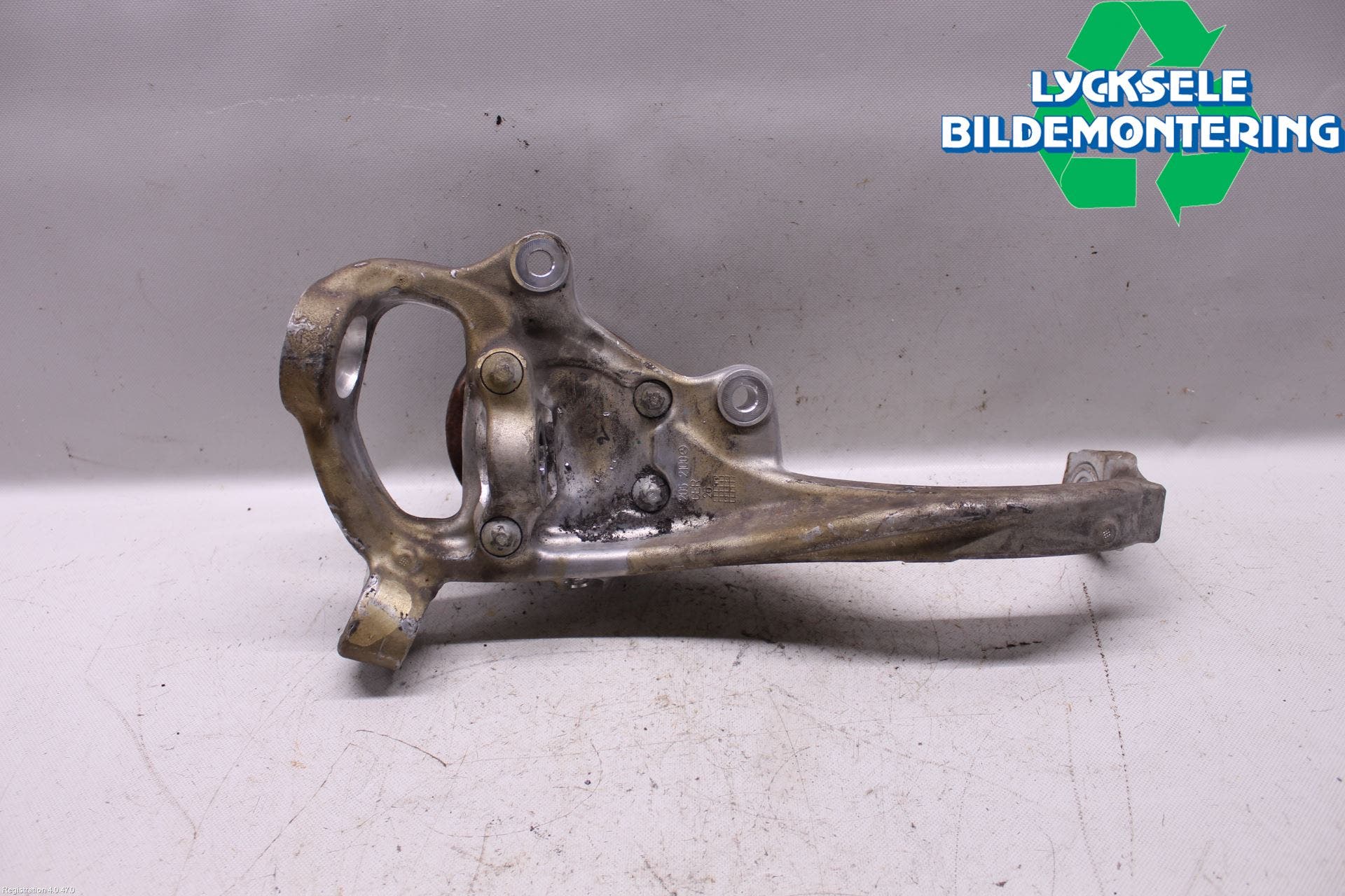 Mercedes-Benz MB C-KLASS (W205) 14-21 Styrspindel Lagerhus Vä