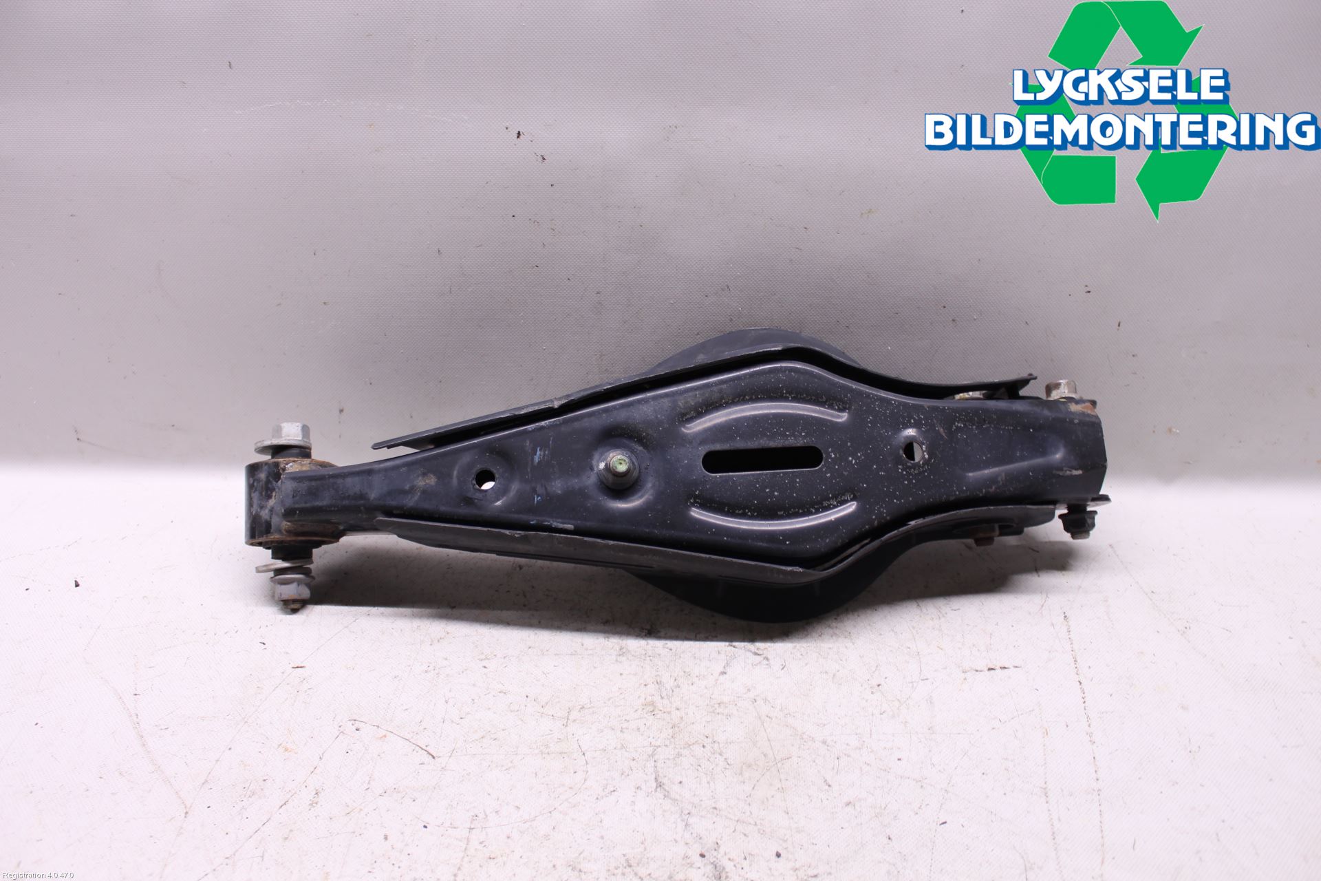 Kia SORENTO 15-20 Bärarm Bak Höger