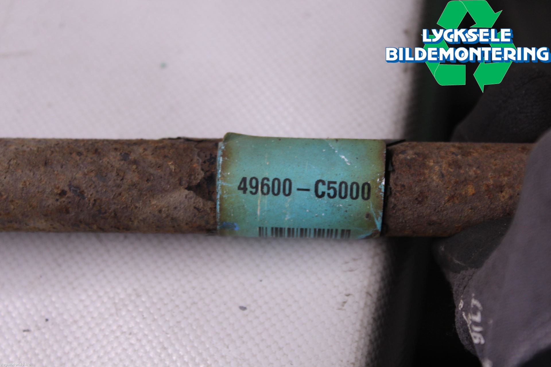 Kia SORENTO 15-20 Drivaxel Bak Vänster