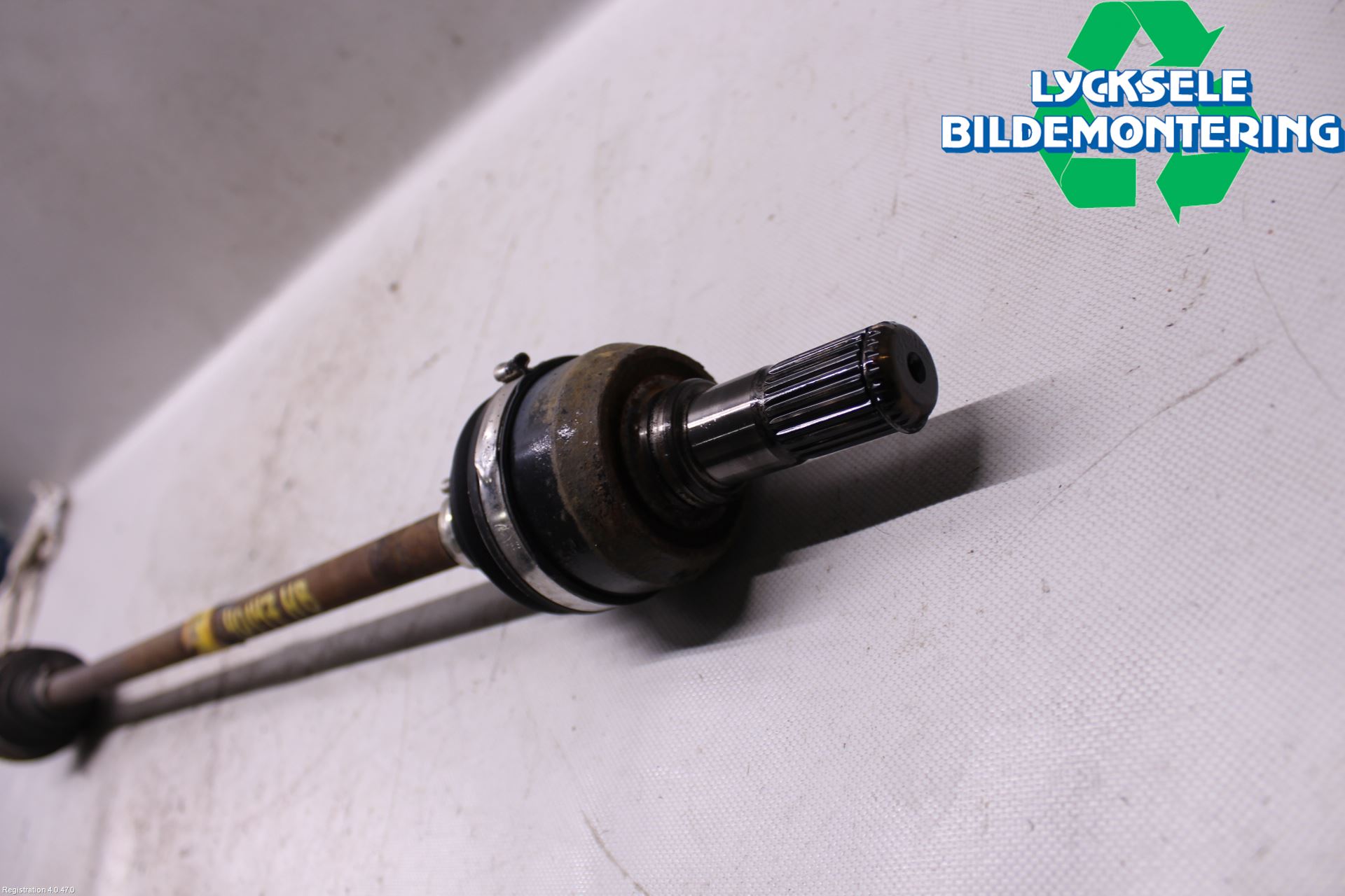 Kia SORENTO 15-20 Drivaxel Bak Höger