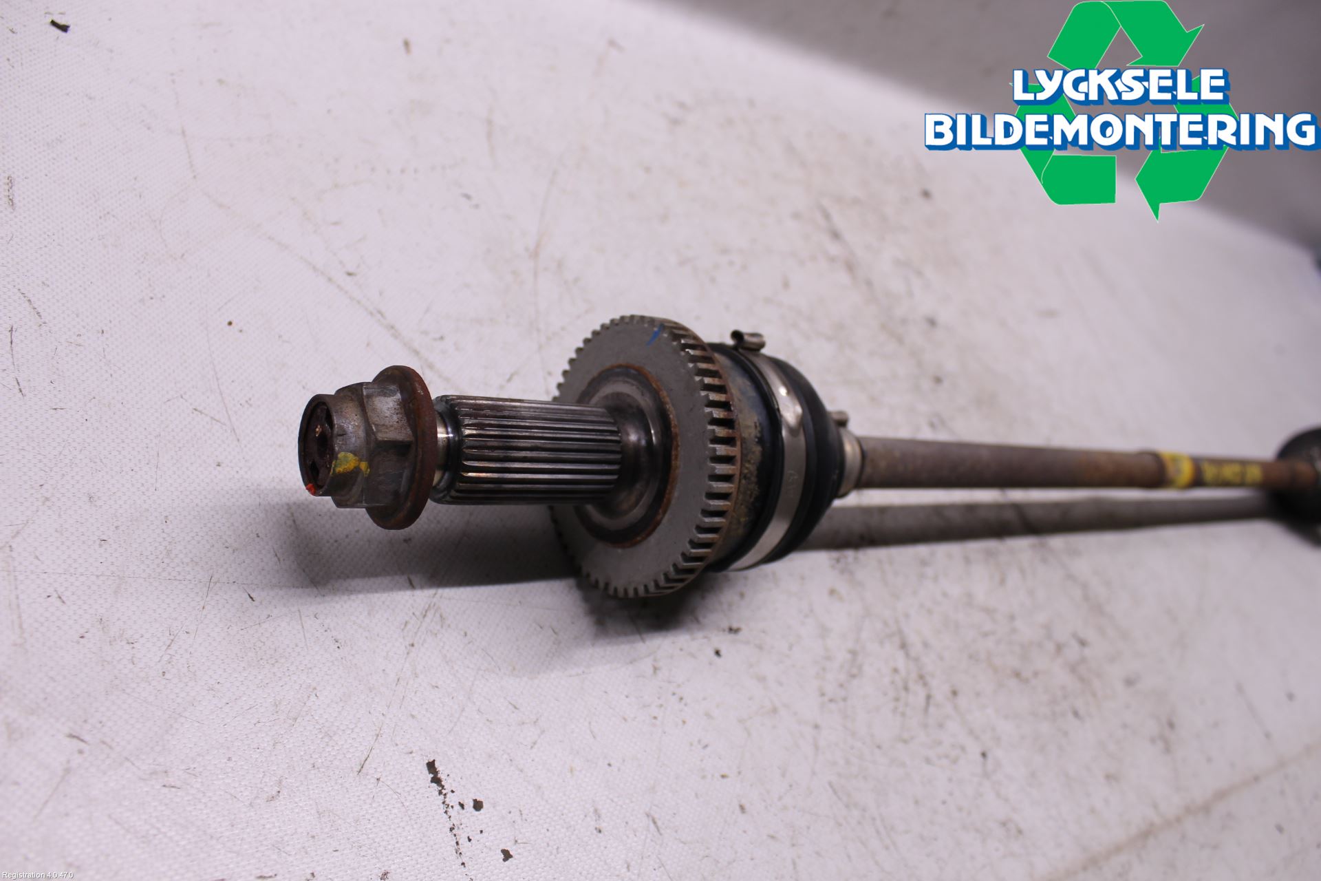 Kia SORENTO 15-20 Drivaxel Bak Höger