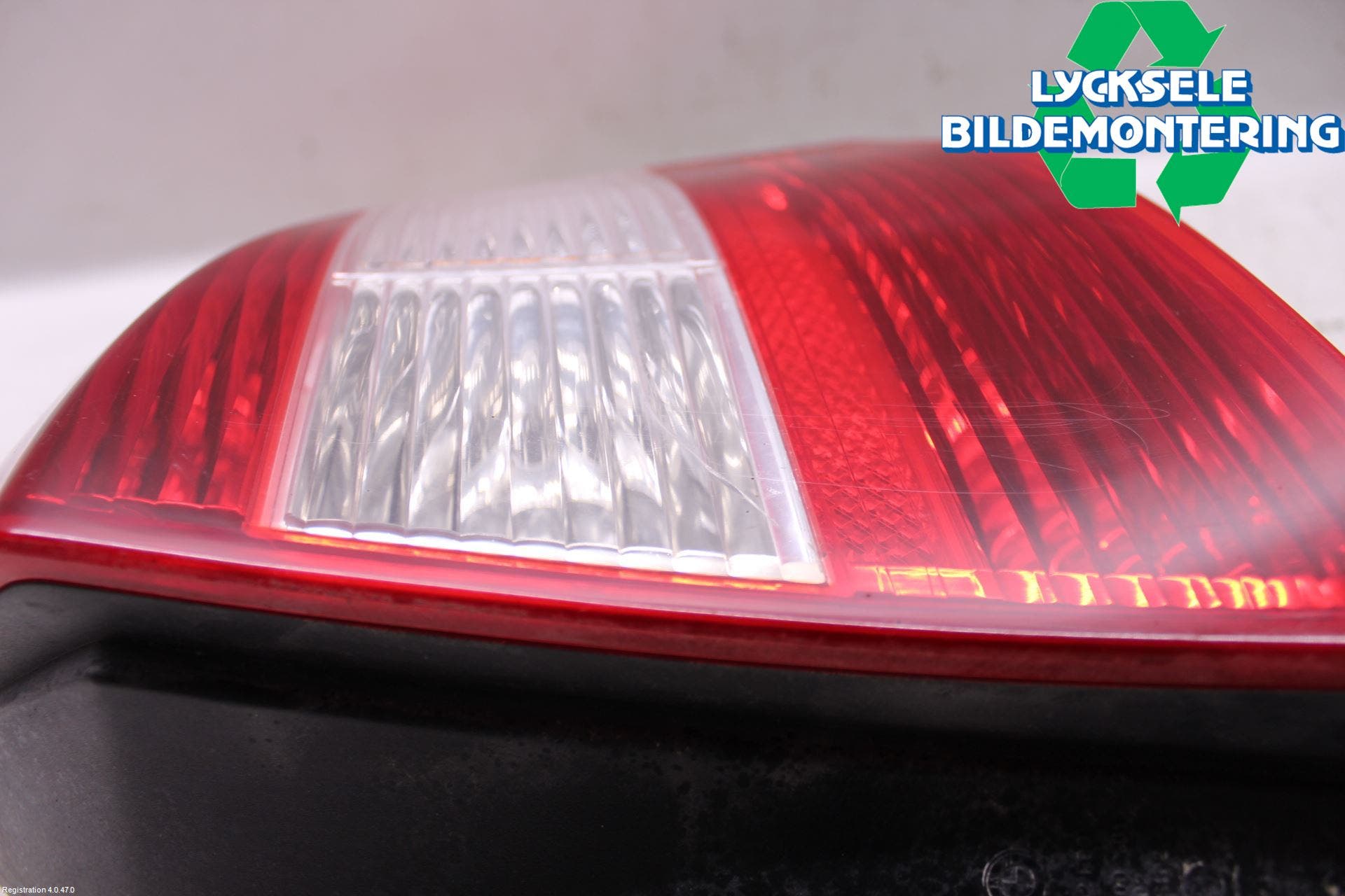 BMW 1 E87/81 5D/3D 03-11 Bakljus Höger