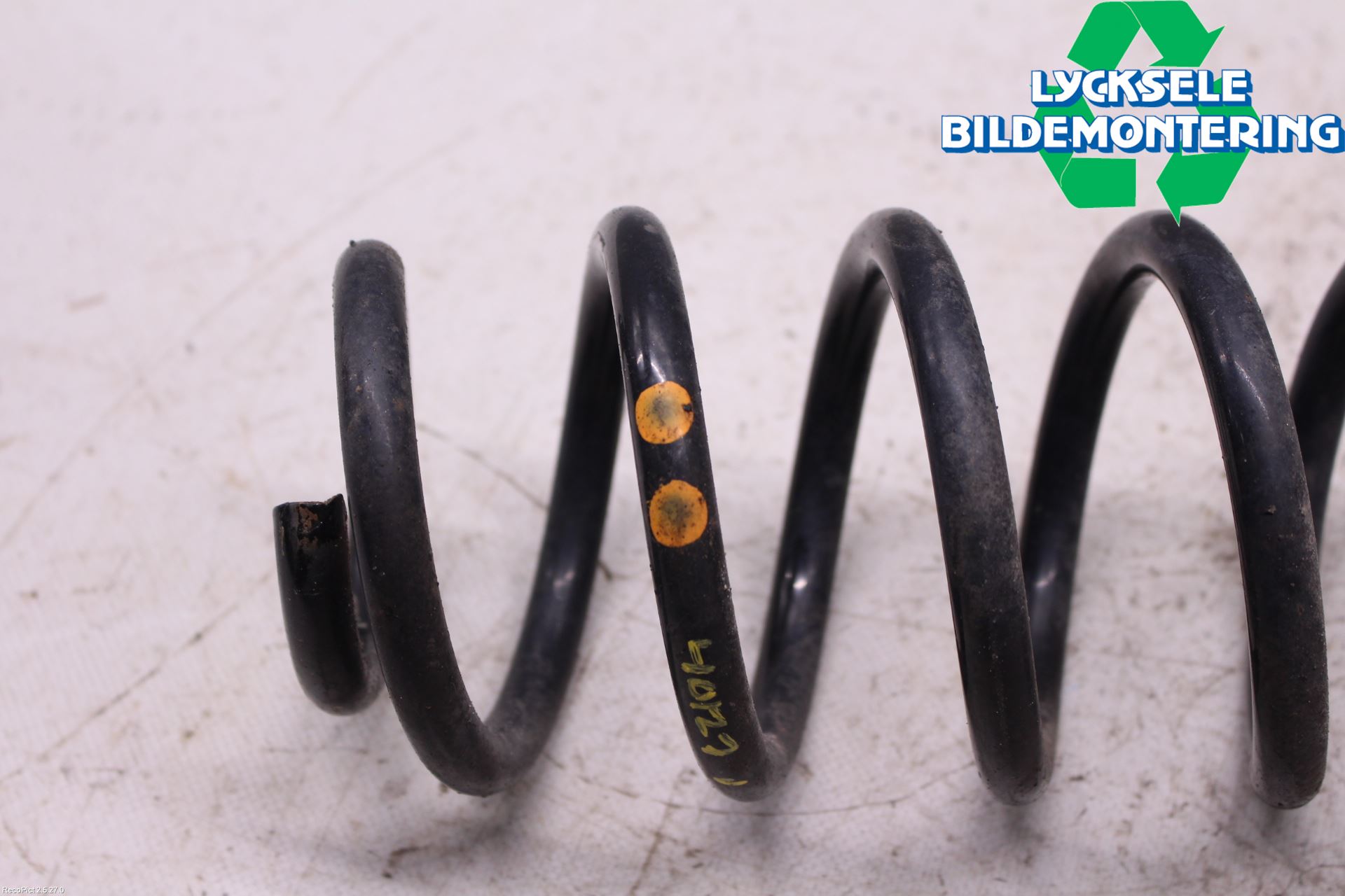 Suzuki SX4 S-CROSS 14-21 Fjäder Bak