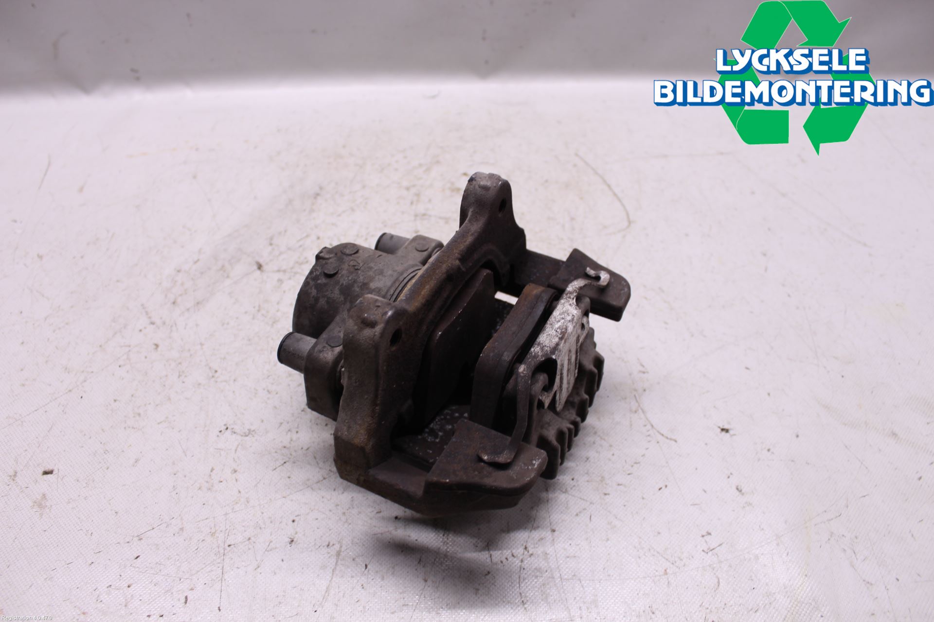 BMW 3 E90/91 SED/TOU 05-12 Bromsok Fram Vänster