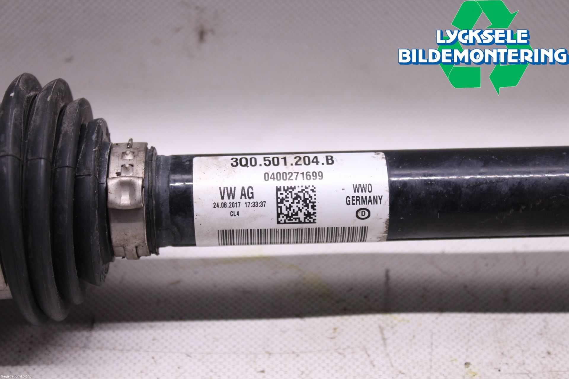 Volkswagen VW TIGUAN 16-24 Drivaxel Bak Höger