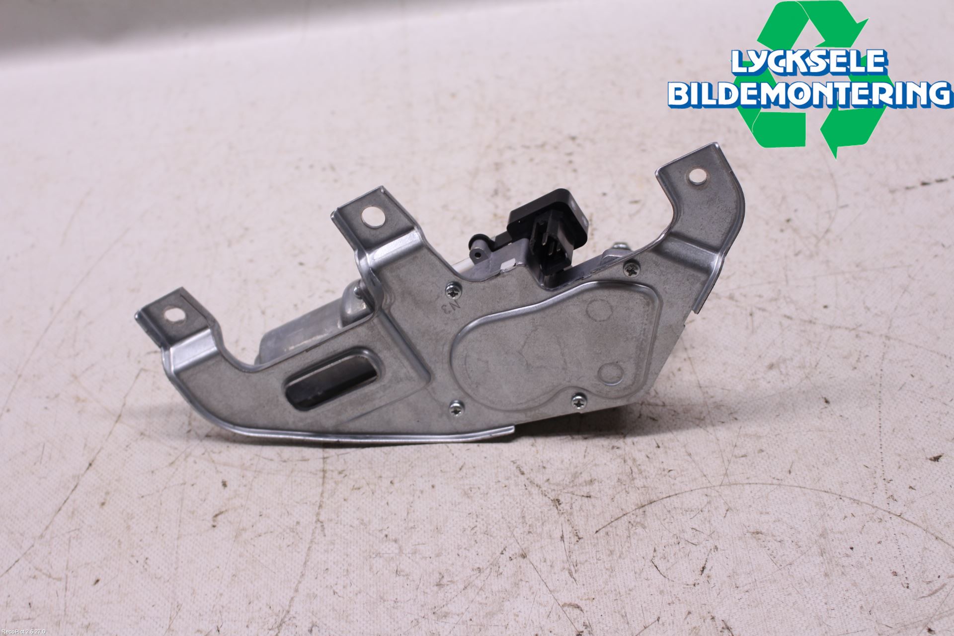 Suzuki SX4 S-CROSS 14-21 Torkarmotor Baklucka
