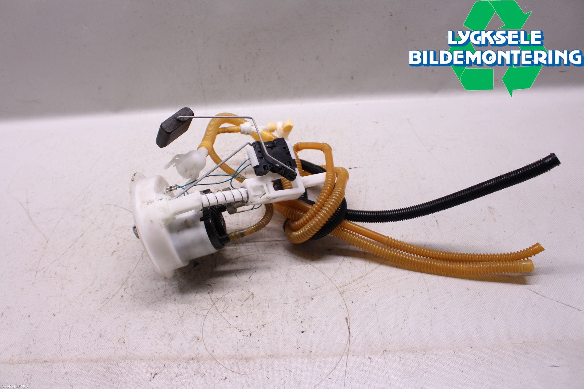 BMW 1 E82/88 Coupé/Cab 06-13 Givare Tank