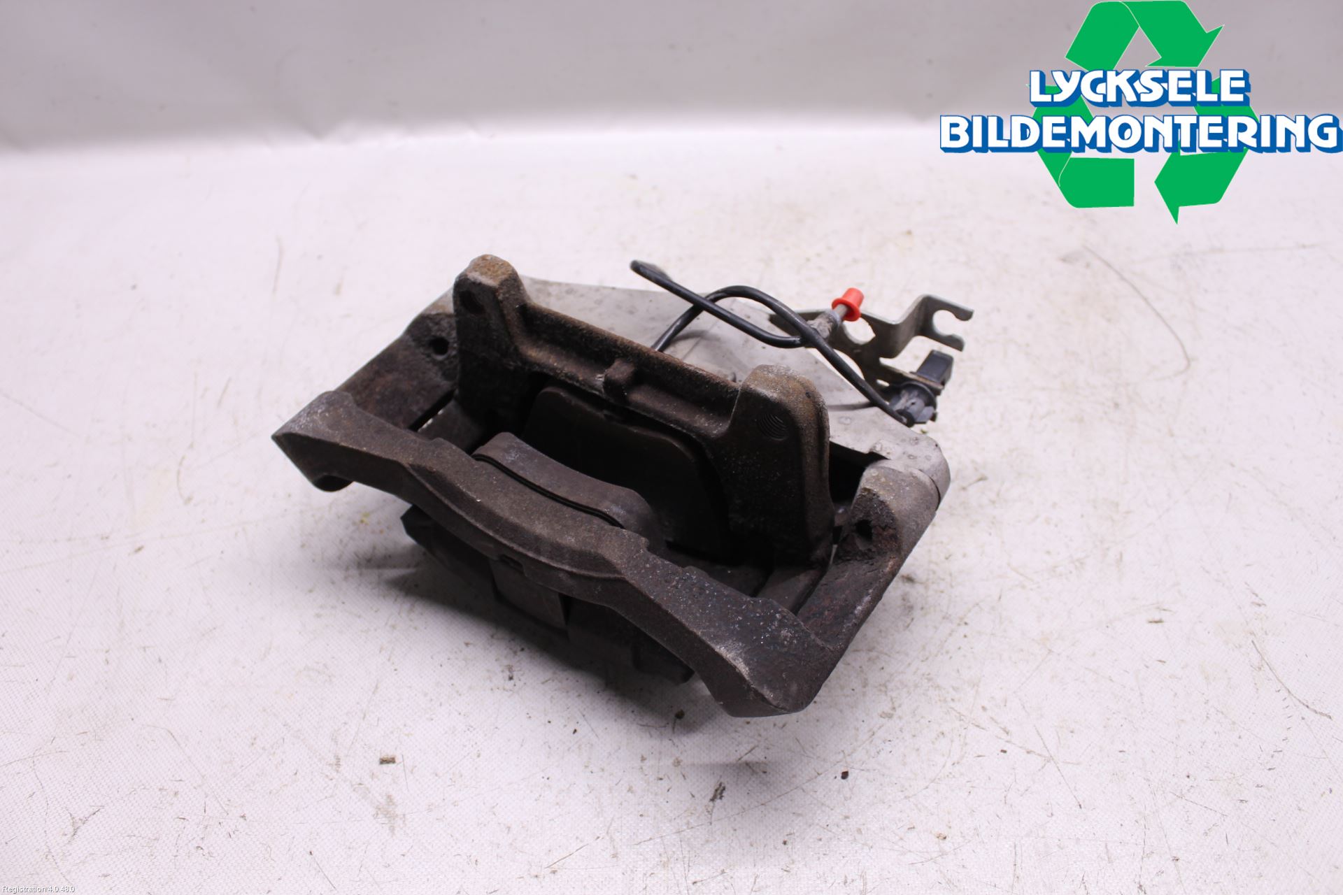 Audi A6/S6     05-11 Bromsok Fram Vänster