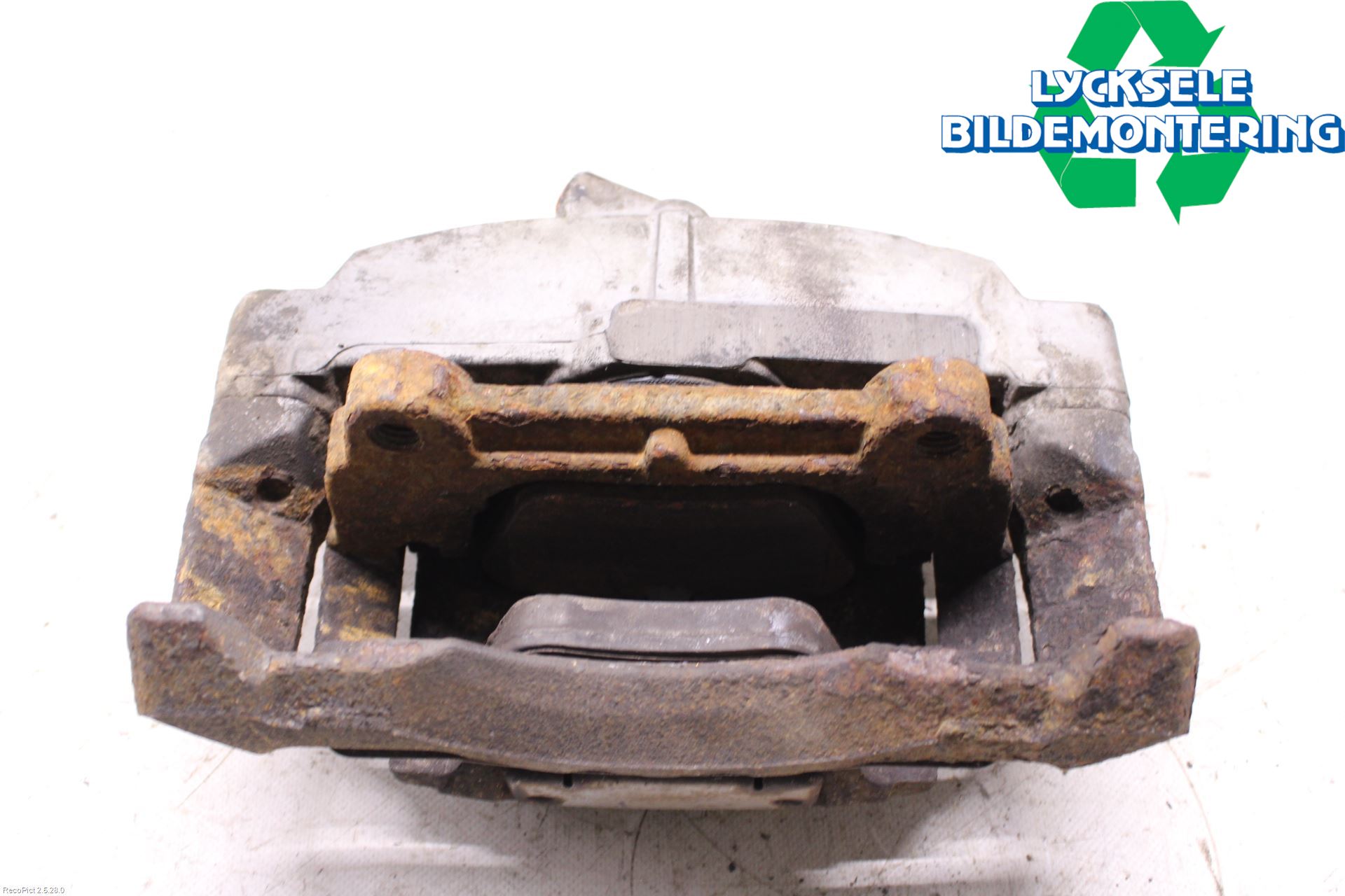 Volvo XC70 08-13 Bromsok Fram Vänster