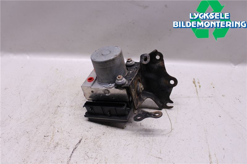 Toyota AVENSIS 09-15 Abs Hydraulaggregat