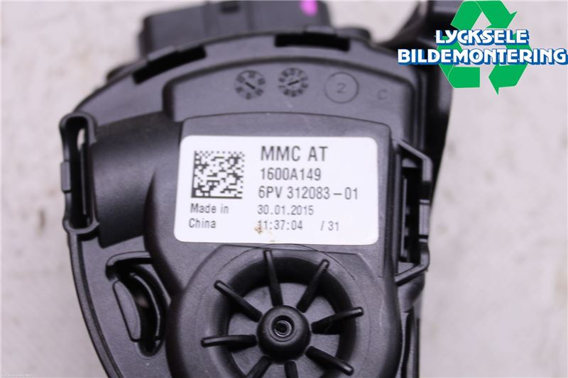 Mitsubishi L200 16-23 Gaspedal