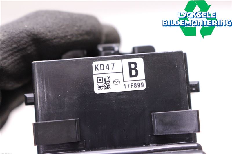 Mazda 3 III 14-19 Spak Torkar-Spolomk