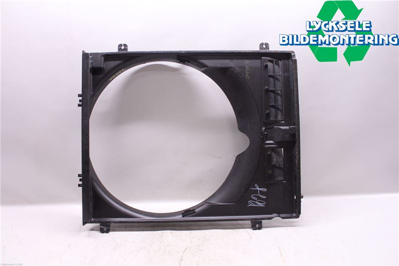 Mitsubishi L200 16-23 Kylfläktkåpa