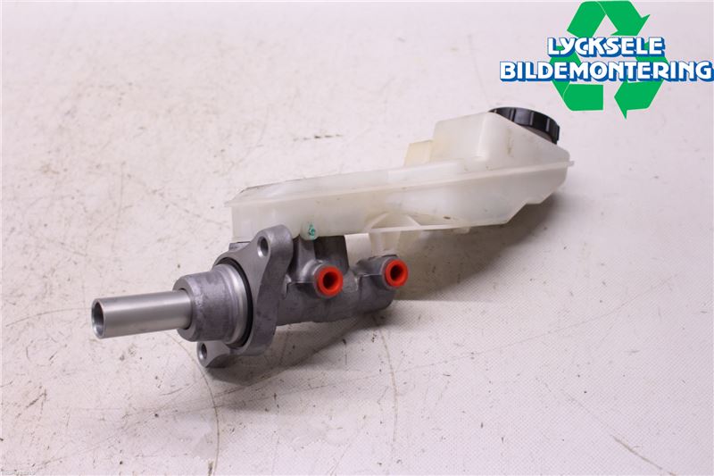 Mazda 3 III 14-19 Broms Huvudcylinder