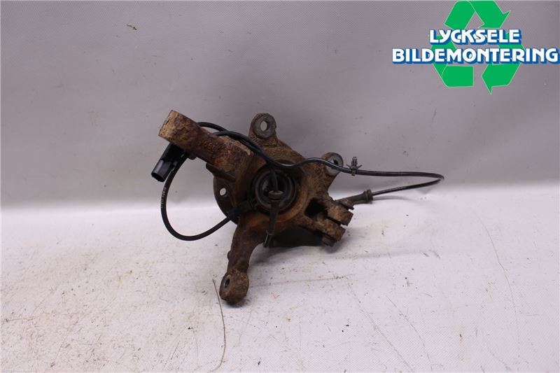 Nissan MICRA 08-10 Styrspindel Lagerhus Vä