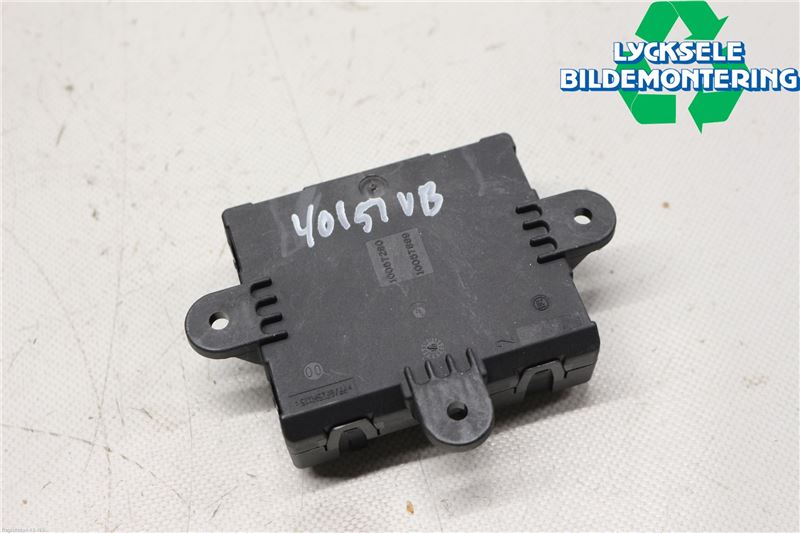 Volvo XC70 08-13 Styrenhet Dörr