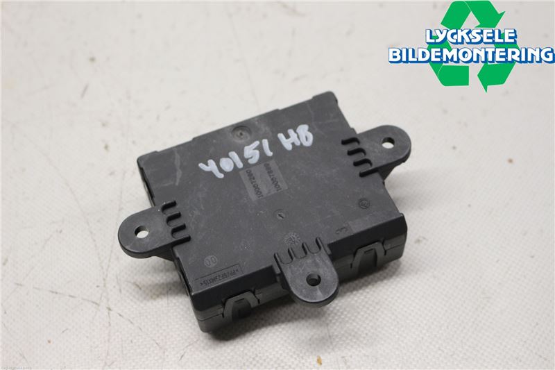 Volvo XC70 08-13 Styrenhet Dörr