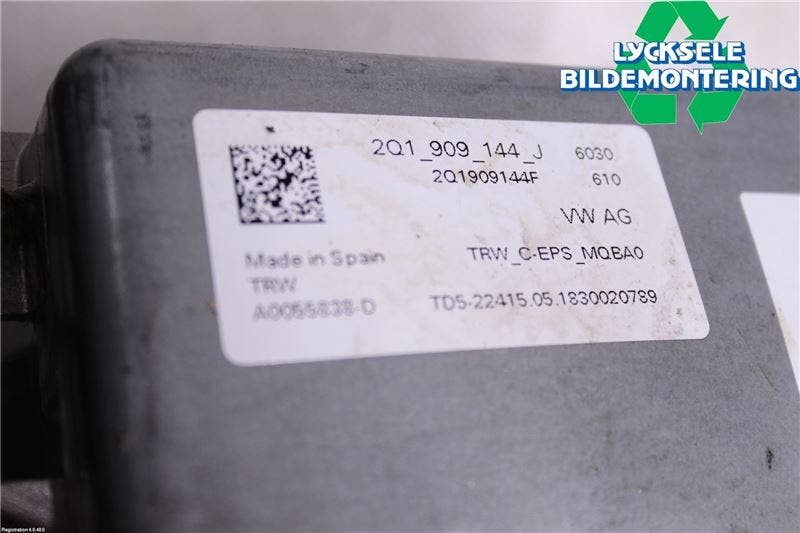 Volkswagen VW POLO VI 18->> Rattaxelagg Med Inb Servo