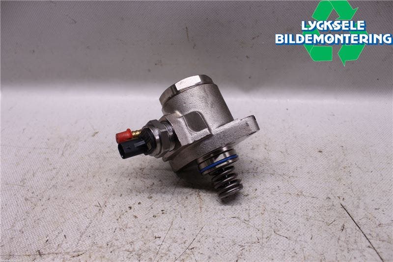 Volkswagen VW POLO VI 18->> Bränsle Insppump Bensin