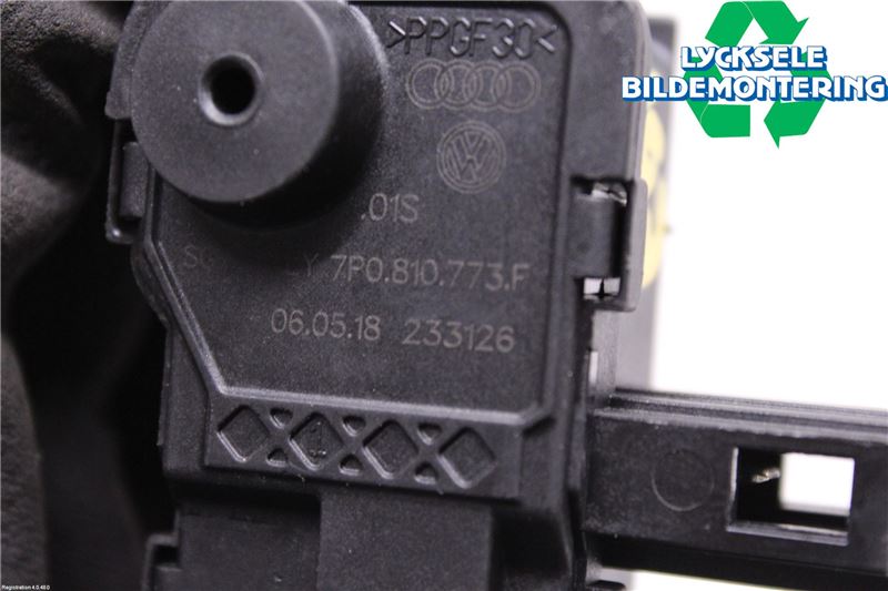 Volkswagen VW POLO VI 18->> Centrallåsmot Tanklucka